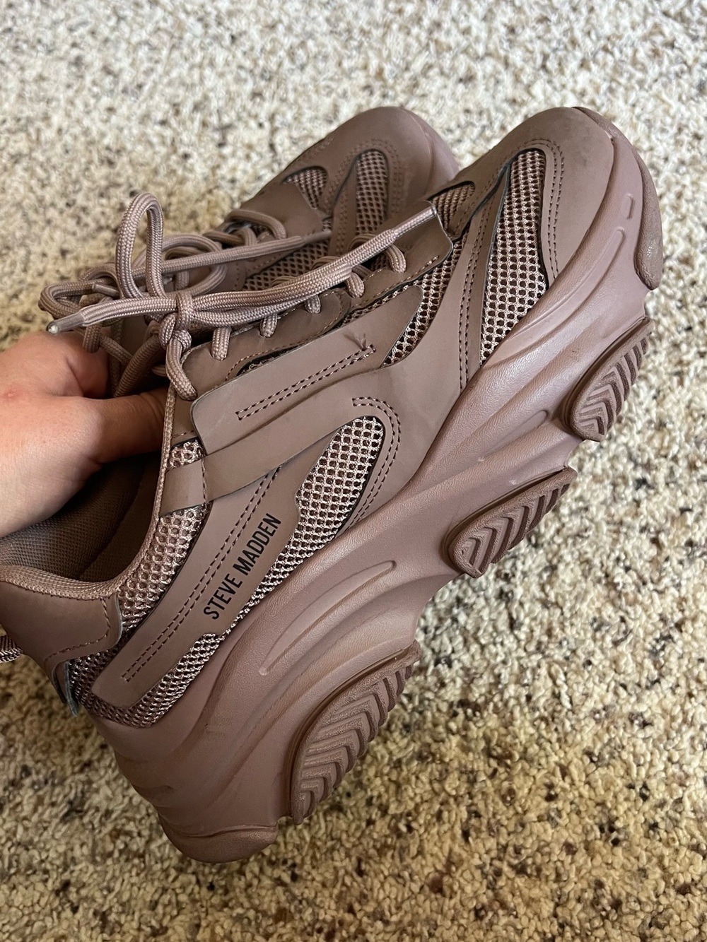 Steve Madden Chunky Mesh Trainer in Mauve Brown